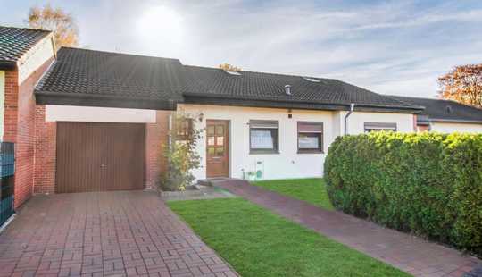 Bild von Schöner Reihenbungalow mit ausgebautem Dachgeschoss auf traumhaftem Grundstück in Bremen-Burglesum