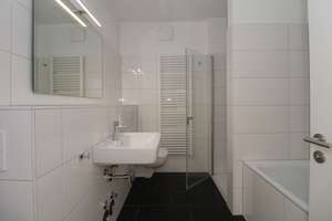 Helle 3-Zimmer-Wohnung mit Balkon und Aussicht in Dresden – Flößerstraße - Frei ab 01.10.2026 – Flößerstraße 8, 1139 Mickten, Dresden – Vorschaubild 13