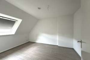 Willkommen Zuhause: schicke 3-Zimmer-Wohnung auf 2 Ebenen mit neuem Duschbad! – 44369 Huckarde (Ortsteil), Dortmund – Vorschaubild 3