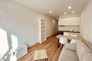 Charmante Voll/- Teilmöblierte Wohnung 3 Zimmer mit Balkon in der Leipziger Südvorstadtperle – Kurt-Eisner-Straße 59, 4275 Südvorstadt, Leipzig – Vorschaubild 4