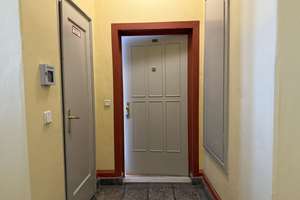Bezugsfreie 3-Zimmer-Wohnung im Henselmannbau, unweit dem Strausberger Platz ***Lift***Wannenbad*** – Die vollständige Adresse der Immobilie erhältst du vom Anbieter., 10243 Friedrichshain, Berlin – Vorschaubild 16