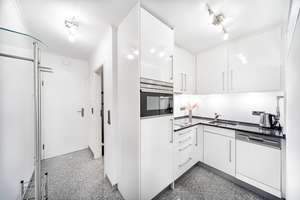 Voll möbliertes Appartement am Luitpoldpark in U-Bahn-Nähe – 80804 Am Luitpoldpark, München – Vorschaubild 3