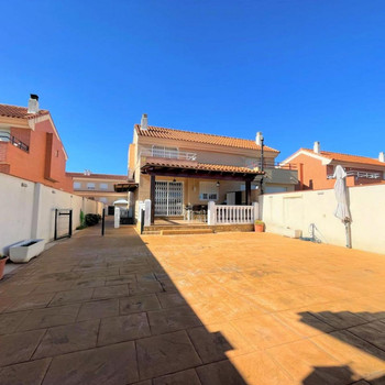 Haus zum Verkauf in Alfara de la Baronia, 190 m2