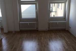 Schöne und ruhige 1-Zimmer Altbauwohnung nahe Spreebogen! Bezugsfrei! – Jagowstr. 17, 10555 Moabit, Berlin – Vorschaubild 9