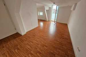 Ansprechende 3 Zimmer im Dachgeschoss+Balkon+Loggia+Tageslichtbad mit mit Badewanne+Abstellraum ! – Schönebecker Str. 47, 39104 Magdeburg – Vorschaubild 10