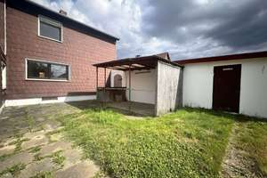 Einfamilienhaus mit großem Grundstück und Sanierungspotenzial! – Die vollständige Adresse der Immobilie erhältst du vom Anbieter., 38268 Lengede – Vorschaubild 4