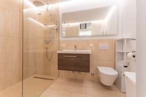 NATURNAH - GEHOBEN - LUKRATIV
 Kernsanierte Wohnung in sehr begehrter Lage – Die vollständige Adresse der Immobilie erhältst du vom Anbieter., 81927 Englschalking, München – Vorschaubild 7