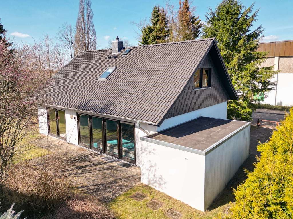 Immobilie in Barsbüttel - Familiengerechtes 5-Zimmer-Einfamilienhaus in schöner Wohnlage!! - Bild 1