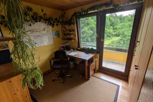 Gepflegte 5-Zimmer-Wohnung mit Blick ins Grüne – 125 m² & 18 m² Terrasse & Balkon, 2 Bäder, Garagen – Die vollständige Adresse der Immobilie erhältst du vom Anbieter., 71067 Sindelfingen – Vorschaubild 12