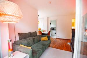 Provisionsfreie Vermietung: Attraktives Apartment mit Einbauküche, Tiefgarage und großem Garten – Tangastraße 16, 81827 Waldtrudering, München – Vorschaubild 3