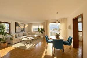 Schöne 2,5 Zimmer-Wohnung umgeben von Weinbergen im Gebiet Gehrenwald!