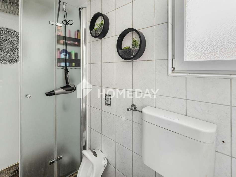 Haus 1 EG Badezimmer 1