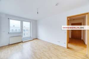 IMMOBERLIN.DE - Lichtdurchflutete Wohnung mit Südloggia & Pkw-Stellplatz in Köpenicker Spreenähe – Die vollständige Adresse der Immobilie erhältst du vom Anbieter., 12555 Köpenick, Berlin – Vorschaubild 6