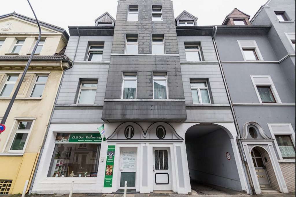 Mehrfamilienhaus Essen Rüttenscheid mit 6 Wohnungen und 1 Gewerbe
