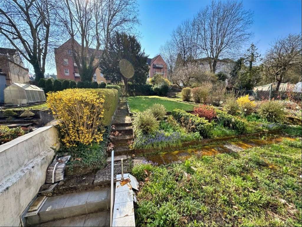 Immobilie in Neunkirchen - Gepflegtes Mehrfamilienhaus - Bild 2