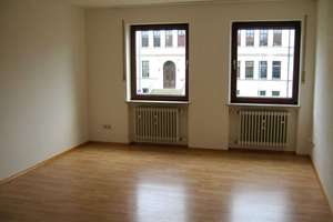 2 ZKB mit Abstellraum & Balkon ++ Wohnen in zentraler Lage in Pfaffenhofen ++ OG ++ ca. 65 m² Wfl. – Die vollständige Adresse der Immobilie erhältst du vom Anbieter., 85276 Pfaffenhofen an der Ilm – Vorschaubild 3