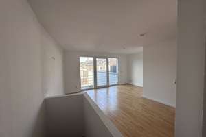 Moderne, ruhige 2-Raum-Maisonette-Wohnung mit Dachterrasse in der Innenstadt