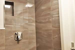 Renoviertes und modernes Apartment in einer WG! – Die vollständige Adresse der Immobilie erhältst du vom Anbieter., 80807 Milbertshofen, München – Vorschaubild 9