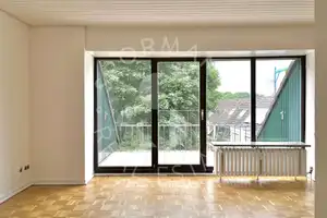Vollständig renovierte Dachgeschosswohnung in bester Lage – Lotharstraße 11, 40547 Düsseldorf – Vorschaubild 1