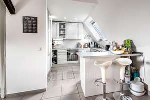 Exklusive Maisonette-DG-Wohnung mit sonniger Terrasse in begehrter Wohnlage. – Die vollständige Adresse der Immobilie erhältst du vom Anbieter., 50937 Sülz, Köln – Vorschaubild 3