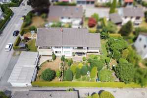 Ideal für zwei Familien: Doppelhaus mit großem Gartengrundstück in Gauting  – Starnberg (Kreis) – Vorschaubild 1