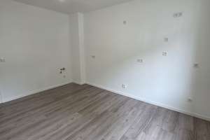 Frisch sanierte zwei Zimmer Wohung mit modernem Badezimmer ! – Alsenstraße 15, 42103 Elberfeld, Wuppertal – Vorschaubild 6