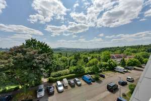 +++ Panorama-Fern-/Seeblick - Schwimmbad/Sauna - modernisiert - inkl. Doppel-Garage & TG-Stpl. +++ – Max-Brod-Weg 14, 70437 Freiberg, Stuttgart – Vorschaubild 10