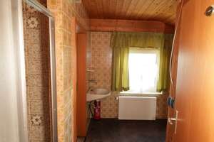 Schönes Wohnhaus in ruhiger Siedlungslage und großem Grundstück - 781 – Die vollständige Adresse der Immobilie erhältst du vom Anbieter., 84367 Reut – Vorschaubild 57