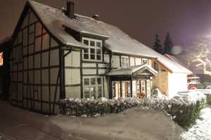Großes Wohnhaus ohne Renovierungsstau + Baugrund + Bauernhof in Nienstedt/Deister zusammen 3100 qm – Lauenauer Straße 39, 31848 Hameln-Pyrmont (Kreis) – Vorschaubild 5