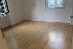 Helle, 4-Zimmer-Wohnung mit grandioser Dachterrasse in Bürgel! – Die vollständige Adresse der Immobilie erhältst du vom Anbieter., 63075 Bürgel, Offenbach am Main – Vorschaubild 5