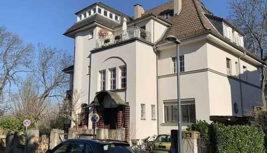 Bild von Investieren in Architektur & Lage: Jugendstilvilla in der Mainzer-Oberstadt