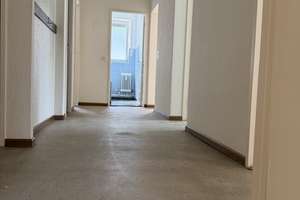 Lichtdurchflutetete 3,5 Zimmer Wohnung in grüner Umgebung provisionsfrei von privat  – Die vollständige Adresse der Immobilie erhältst du vom Anbieter., 12249 Lankwitz, Berlin – Vorschaubild 9