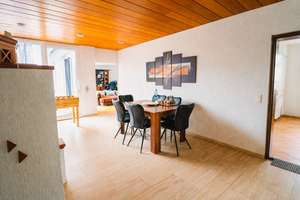 Wohnen an der Achalm – Zweifamilienhaus mit Gartenidylle – Die vollständige Adresse der Immobilie erhältst du vom Anbieter., 72766 Reutlingen-Mitte, Reutlingen – Vorschaubild 9