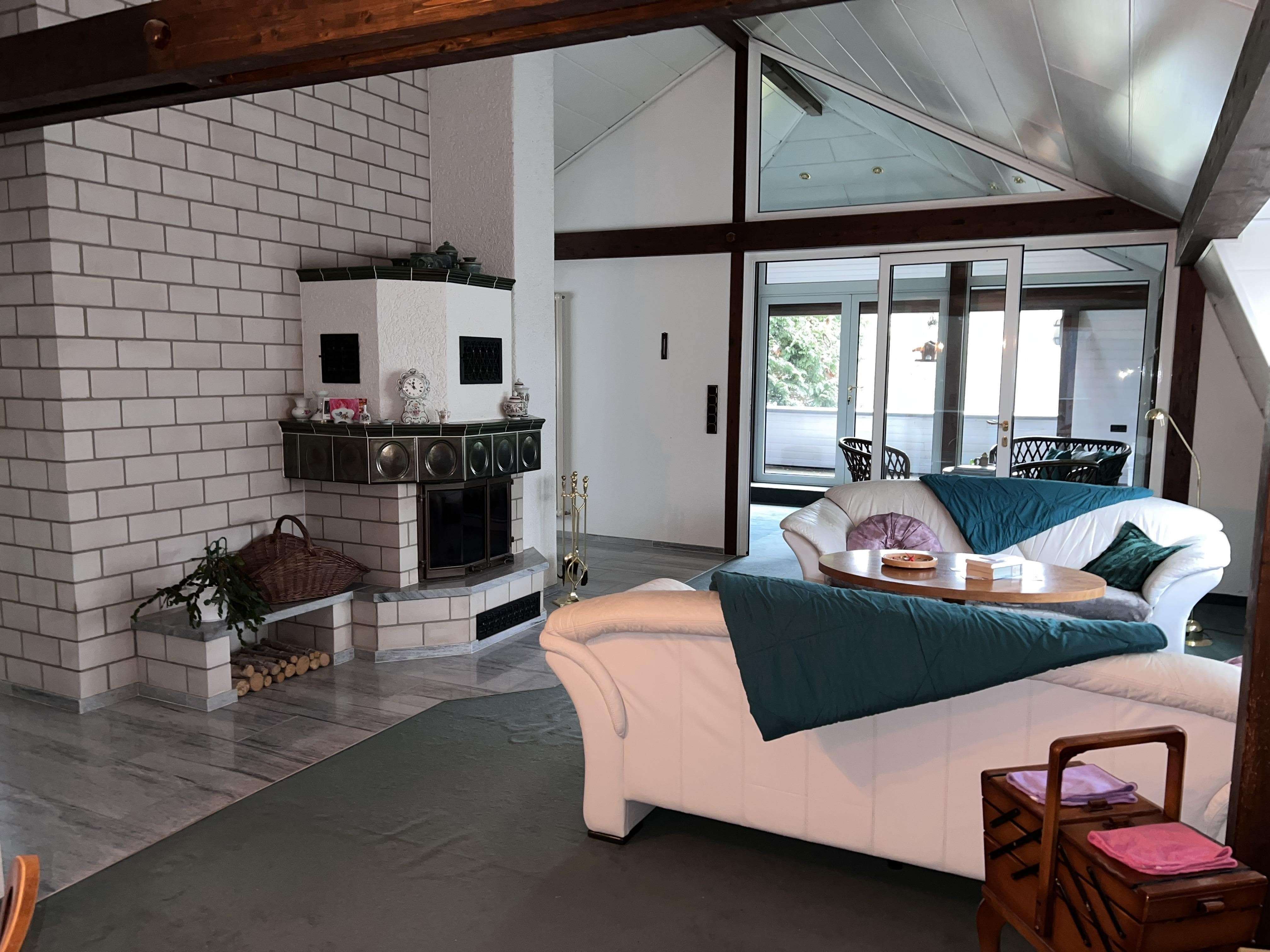 Immobilie in Neukirchen/Erzgebirge - Wohnen, Büro und Praxis in einem! - Bild 15