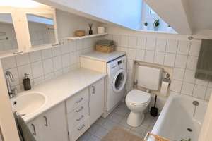 Sanierte Altbau Dachgeschosswohnung 3 Etage  – 23554 Sankt Lorenz Nord, Lübeck – Vorschaubild 2