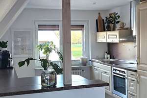 Travemünde: Helle 3-Zimmer-Wohnung mit Süd-West Balkon, Garage, EBK – 23570 Travemünde, Lübeck – Vorschaubild 9