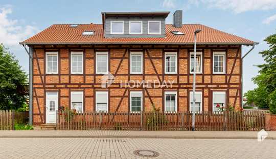 Bild von Teilvermietetes Mehrgenerationenhaus mit 4 WE & Nebengebäude, Werkstatt, Garage & großem Garten