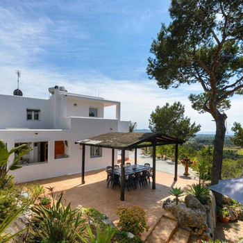 Exklusive Villa in einer privilegierten und geschützten natürlichen Umgebung