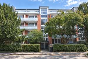 Hochwertig modernisiertes City-Apartment in begehrter Hoheluft-Lage