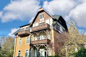 *schöne 6-Zimmer-Maisonette-Wohnung in denkmalgeschützter Villa* – Dresden – Vorschaubild 1