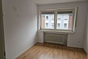Helle 3-Zimmer-Wohnung mit Balkon in Mönchengladbach-Broichhausenstraße – Broichhausenstraße 13, 41189 Wickrath-Mitte, Mönchengladbach – Vorschaubild 4