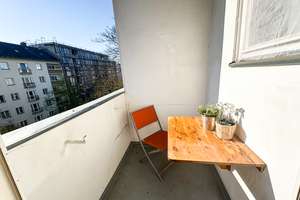 Sonniges Studio Nähe Kudamm mit Balkon – Landhausstraße 4, 10717 Wilmersdorf, Berlin – Vorschaubild 9