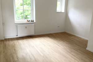 Renovierte 2-Zimmer-Wohnung mit Tageslichtbad – Freudenthalstr. 62, 30419 Stöcken, Hannover – Vorschaubild 4
