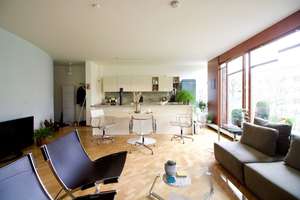 Seltene Gelegenheit: Baller-Haus mit Balkon & Ausblick – Die vollständige Adresse der Immobilie erhältst du vom Anbieter., 10707 Wilmersdorf, Berlin – Vorschaubild 2