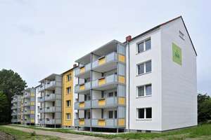 Attraktive 3-Raum-Wohnung mit Balkon nahe Zentrum – Karl-Immermann-Str. 45, 9111 Zentrum, Chemnitz – Vorschaubild 4