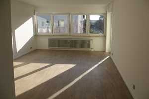 Großzügig & hell – 2 Zimmer mit Aufzug im Denkmalhaus – Leipzig – Vorschaubild 3