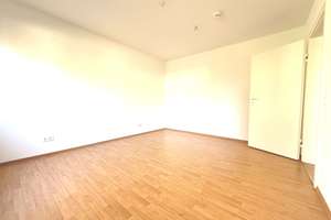 Renovierte, großzügige 3-Zi-Whg. mit EBK & Loggia – Lister Kirchweg 57B, 30163 List, Hannover – Vorschaubild 18