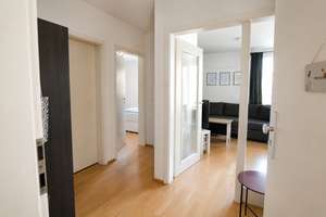 AIGNER - Lichtdurchflutete 2-Zimmer-Wohnung im grünen Obermenzing – Die vollständige Adresse der Immobilie erhältst du vom Anbieter., 81245 Obermenzing, München – Vorschaubild 2