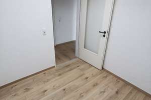 Provisionsfrei - bezugsfreie Maisonette-Wohnung in MD-Stadtfeld Ost – 100 m²,Balkon,TG-Stellplatz – Uhlandstraße 11, 39108 Stadtfeld Ost, Magdeburg – Vorschaubild 15