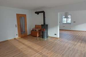 Zuhause mit viel Platz in Pfaffenhofen an der Ilm – Bgm.-Stocker-Str. 4, 85276 Pfaffenhofen an der Ilm – Vorschaubild 2
